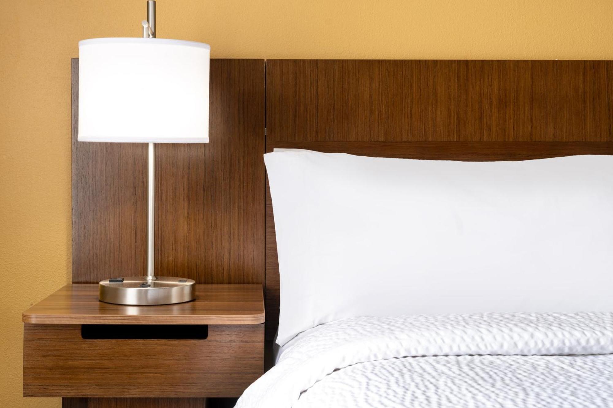 Garner Hotel By Ihg Phoenix - Surprise Eksteriør bilde