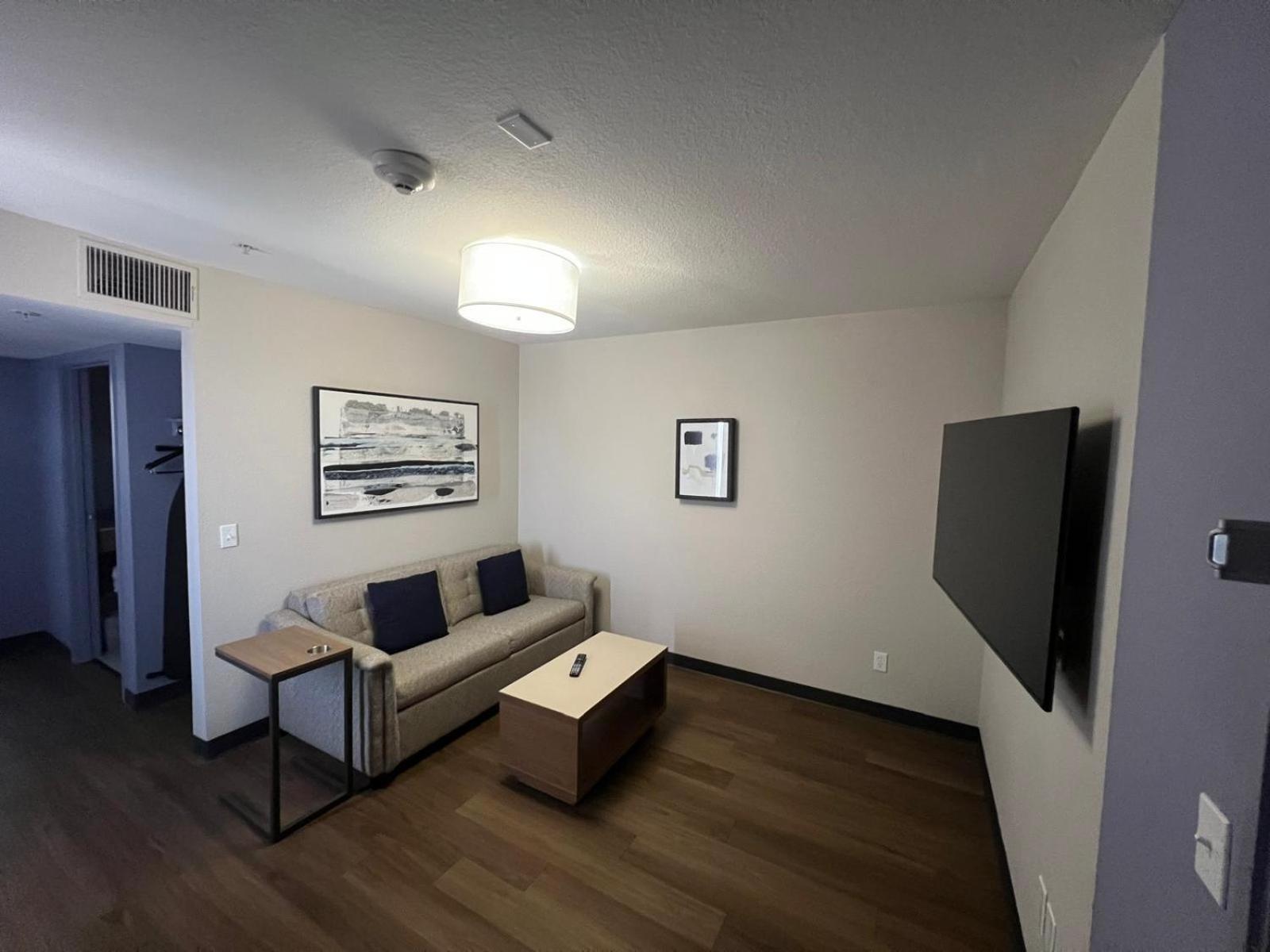 Garner Hotel By Ihg Phoenix - Surprise Eksteriør bilde